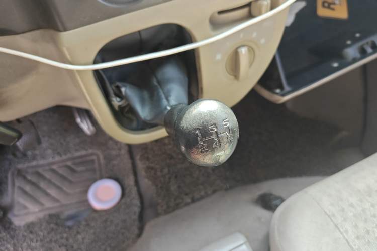 Used Suzuki Landy 2009 1.4L Manual Comfort Version Sunlight Edition Gear Lever