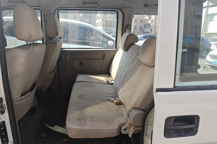 Used Suzuki Landy 2009 1.4L Manual Comfort Version Sunlight Edition Left Rear Seat