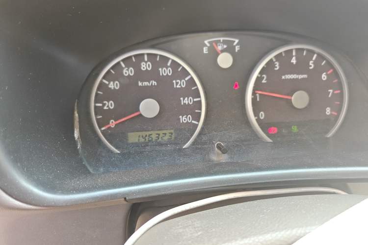 Used Suzuki Landy 2009 1.4L Manual Comfort Version Sunlight Edition Odometer Close Up