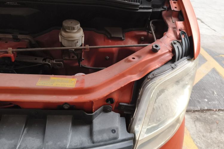 Used Suzuki Landy 2009 1.4L Manual Comfort Version Sunlight Edition Engine Bay Left