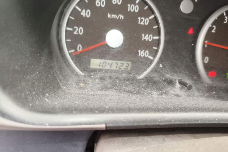 Used Suzuki Landy 2009 1.4L Manual Comfort Version Sunlight Edition Odometer Close Up