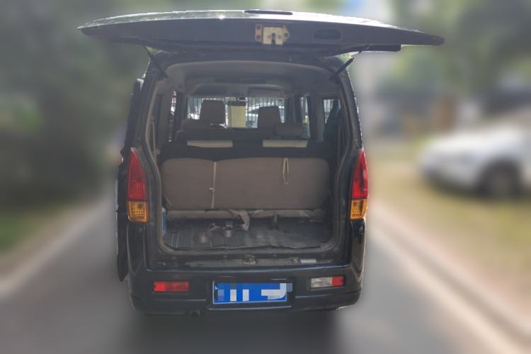 Used Suzuki Landy 2010 1.2L Manual Comfort Version – Sunshine Edition Trunk