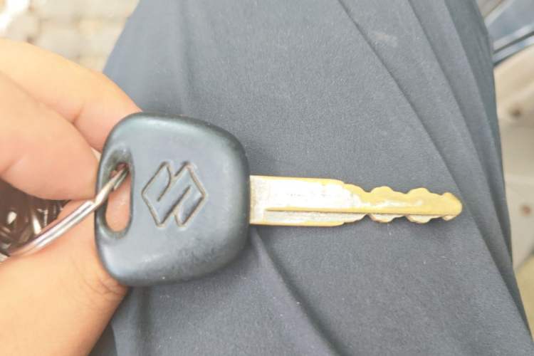 Used Suzuki Landy 2010 1.2L Manual Comfort Version – Sunshine Edition Vehicle Key
