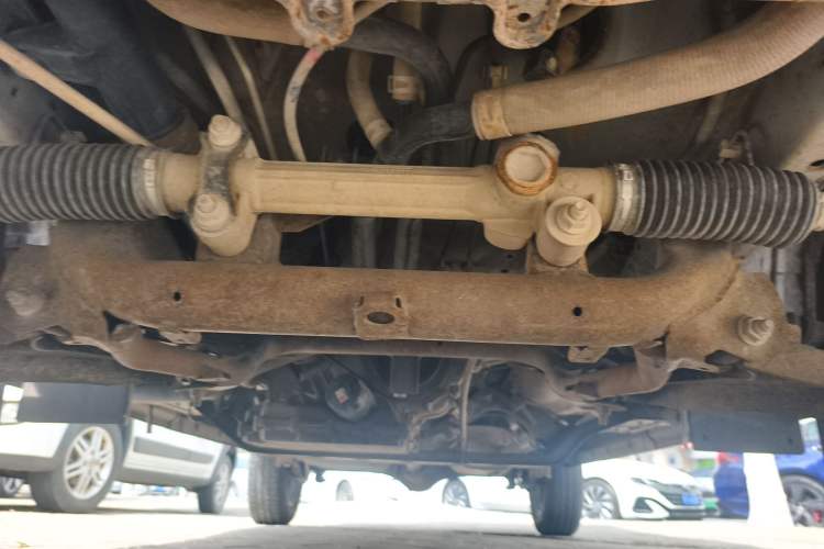 Used Suzuki Landy 2010 1.2L Manual Comfort Version – Sunshine Edition Chassis Front