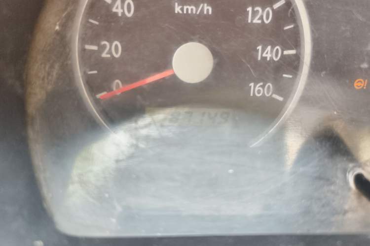 Used Suzuki Landy 2010 1.2L Manual Comfort Version – Sunshine Edition Odometer Close Up