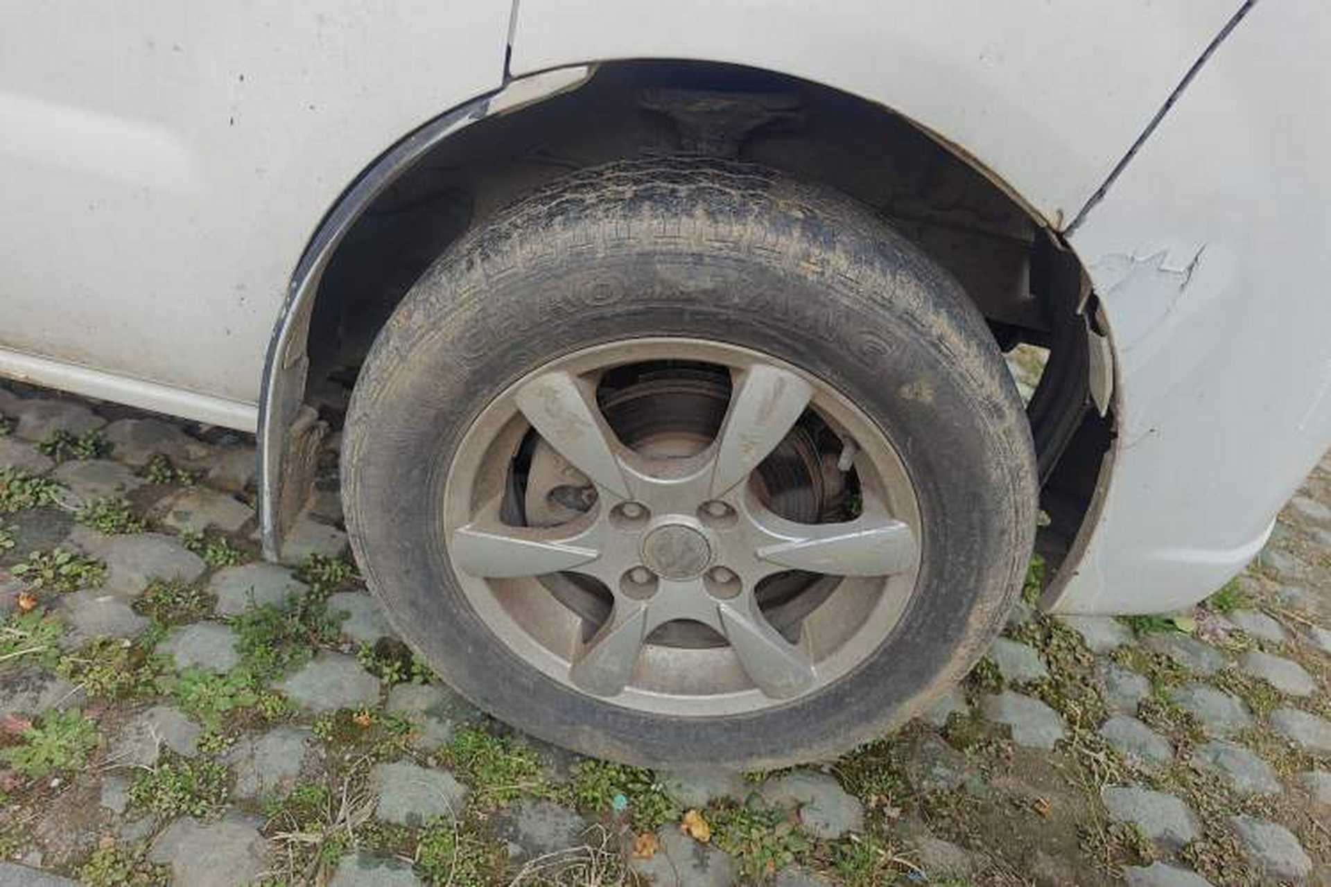 Used Suzuki Landy 2010 1.2L Manual Standard Edition – Sunshine Version Right Front Wheel Hub