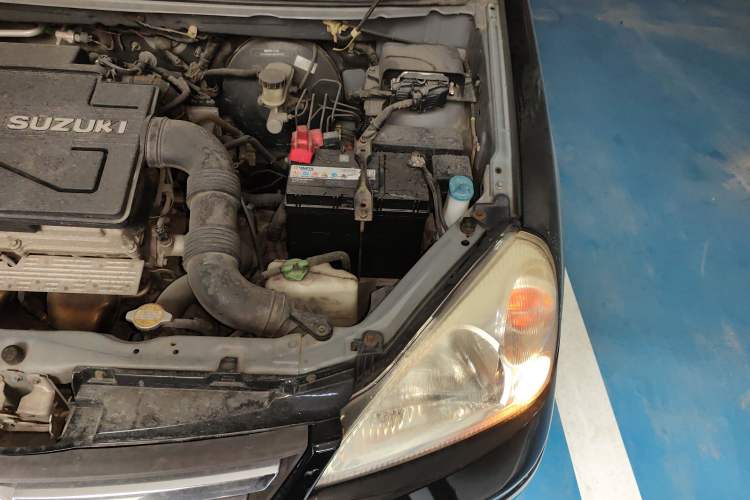 Used Suzuki Liana 2008 Sedan 1.6L Automatic Standard Model Engine Bay Left