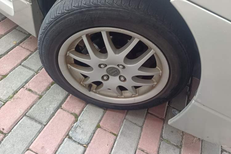 Used Suzuki Liana 2008 Hatchback 1.6L Manual Standard Model Right Front Wheel Hub