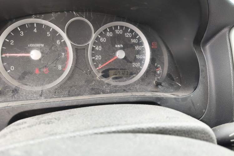 Used Suzuki Liana 2011 A+ Hatchback 1.4L Manual Luxury Type I Odometer Close Up