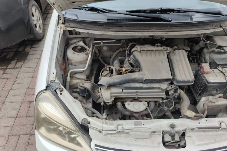 Used Suzuki Liana 2011 A+ Hatchback 1.4L Manual Luxury Type I Engine Bay Right