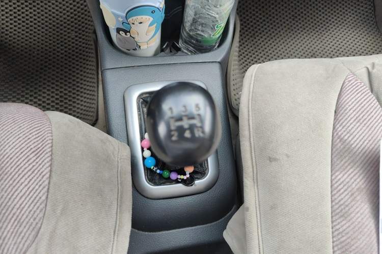 Used Suzuki Liana 2011 A+ Hatchback 1.4L Manual Luxury Type I Gear Lever