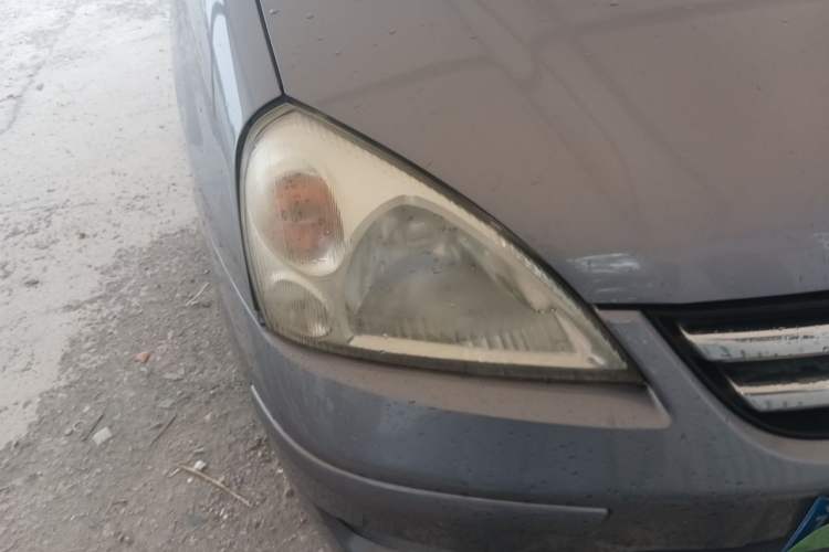 Used Suzuki Liana 2012 Hatchback 1.6L Automatic Special Edition Right Front Headlight