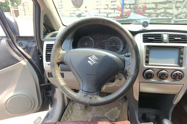 Used Suzuki Liana 2012 Sedan 1.4 VVT Manual Luxury Model Steering Wheel