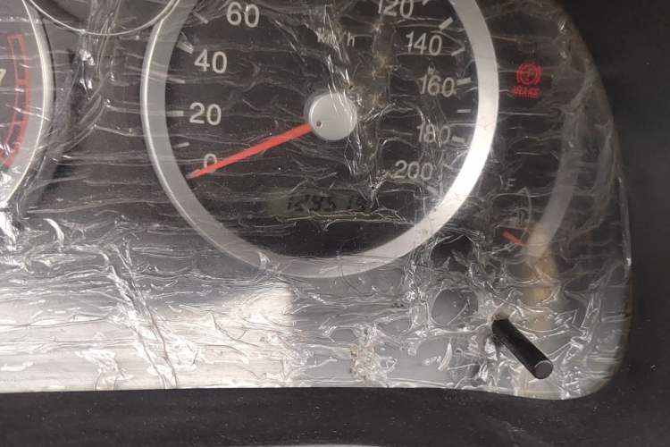 Used Suzuki Liana  Odometer Close Up