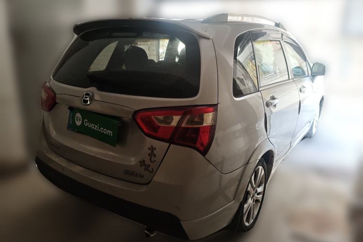 Used Suzuki Liana 2012 Hatchback 1.4 VVT Manual Luxury Model Rear Right 45 Deg