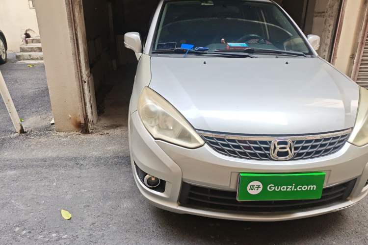 Used Suzuki Liana 2012 Hatchback 1.4 VVT Manual Luxury Model Right Front Headlight