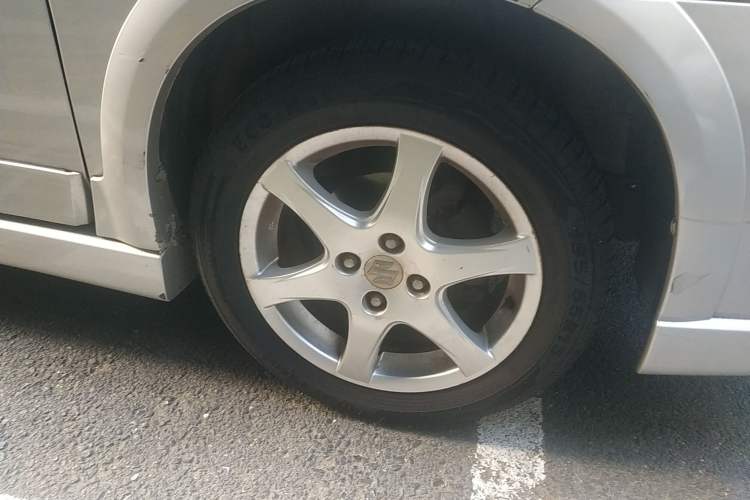 Used Suzuki Liana 2012 Hatchback 1.4 VVT Manual Luxury Model Right Front Wheel Hub