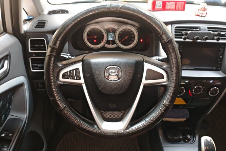 Used Suzuki Liana 2012 Hatchback 1.4 VVT Manual Luxury Model Steering Wheel