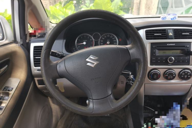 Used Suzuki Liana 2012 Hatchback 1.4 VVT Manual Comfort Model Steering Wheel