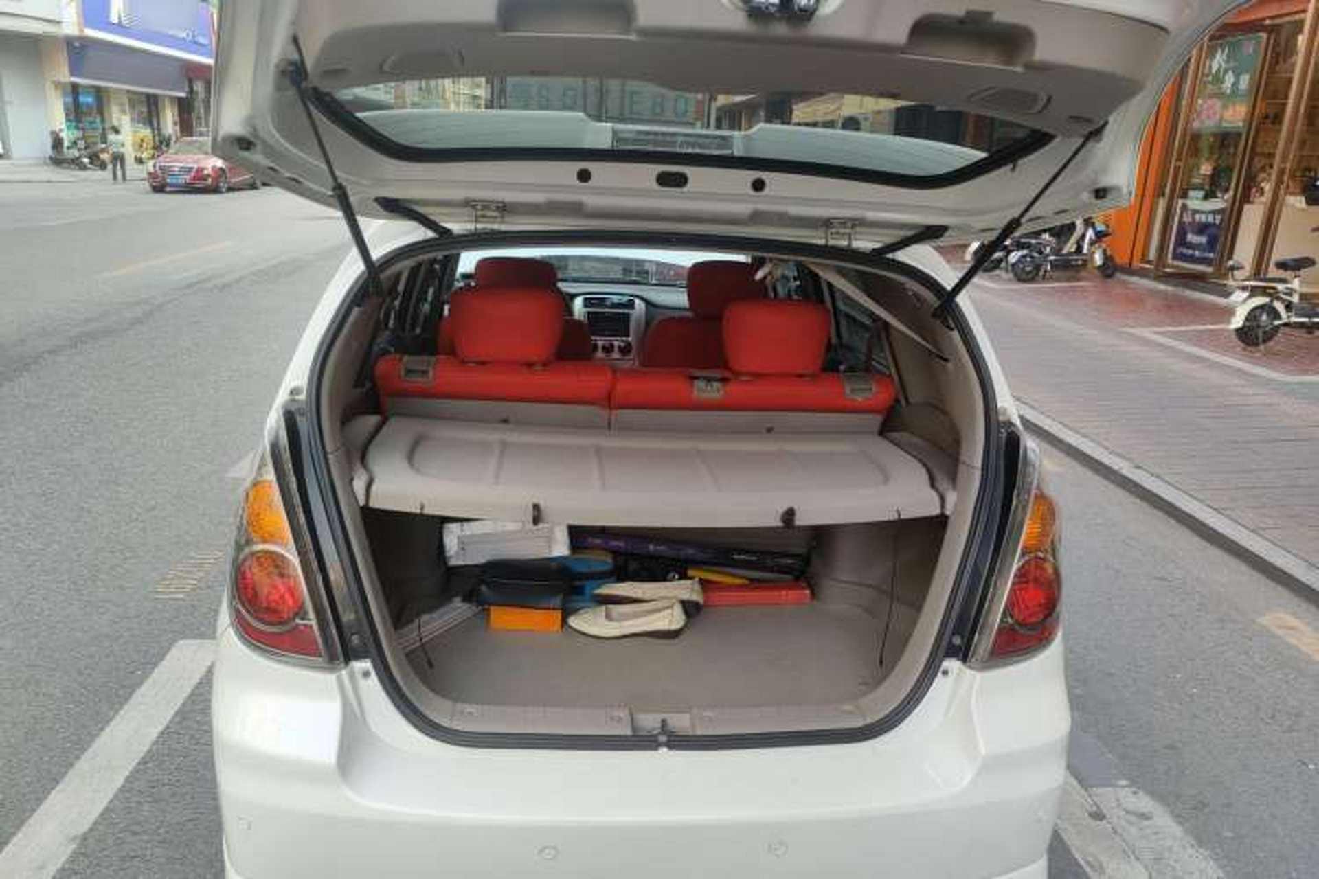 Used Suzuki Liana 2012 Hatchback 1.4 VVT Manual Luxury Model Trunk