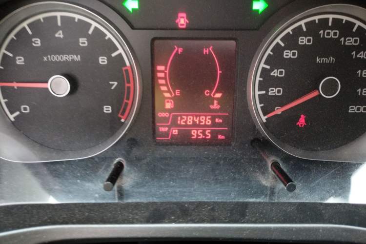 Used Suzuki Liana 2013 Hatchback 1.4L Manual Luxury Model Odometer Close Up