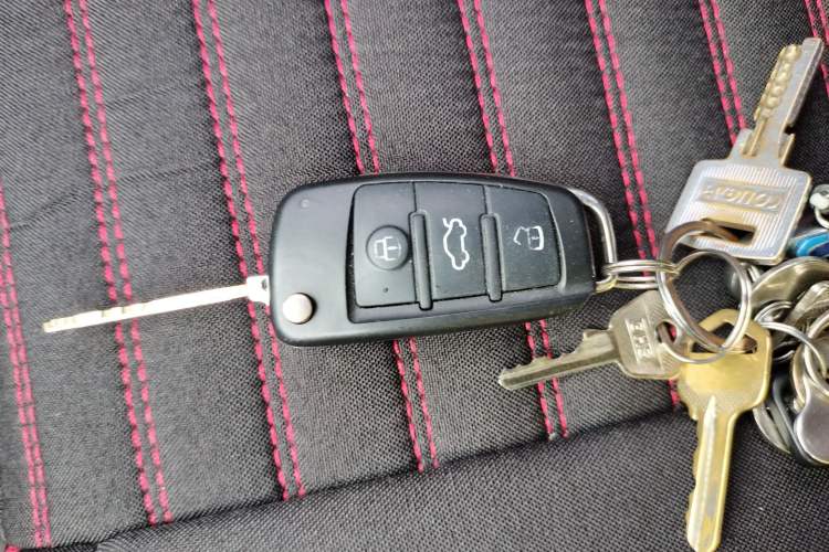 Used Suzuki Liana 2013 Hatchback 1.4L Manual Luxury Model Vehicle Key