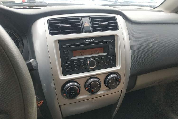 Used Suzuki Liana 2013 Hatchback 1.4L Manual Standard Model A Audio And AC Panel
