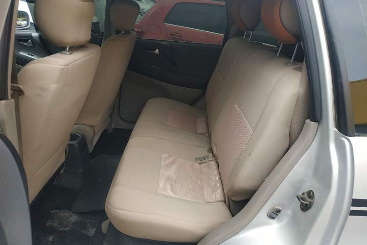 Used Suzuki Liana 2013 Hatchback 1.4L Manual Standard Model A Interior 4
