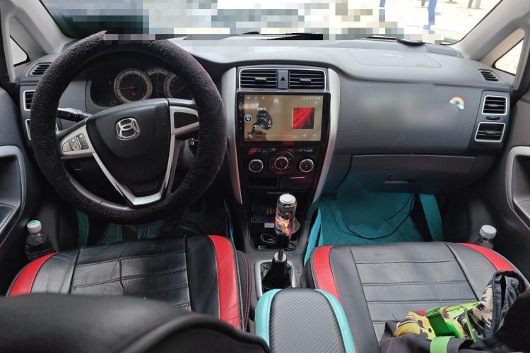 Used Suzuki Liana 2013 Hatchback 1.4L Manual Standard Model A Center Console