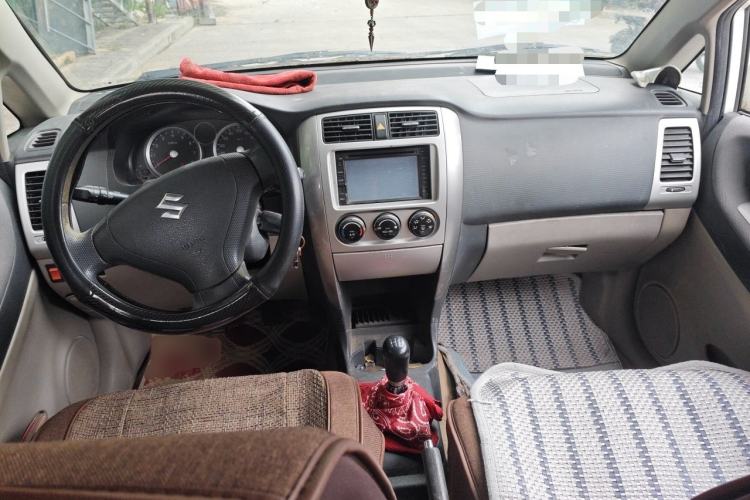Used Suzuki Liana 2013 Hatchback 1.4L Manual Standard Model A Center Console