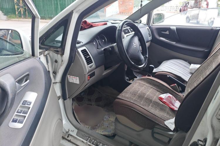 Used Suzuki Liana 2013 Hatchback 1.4L Manual Standard Model A Driver Seat