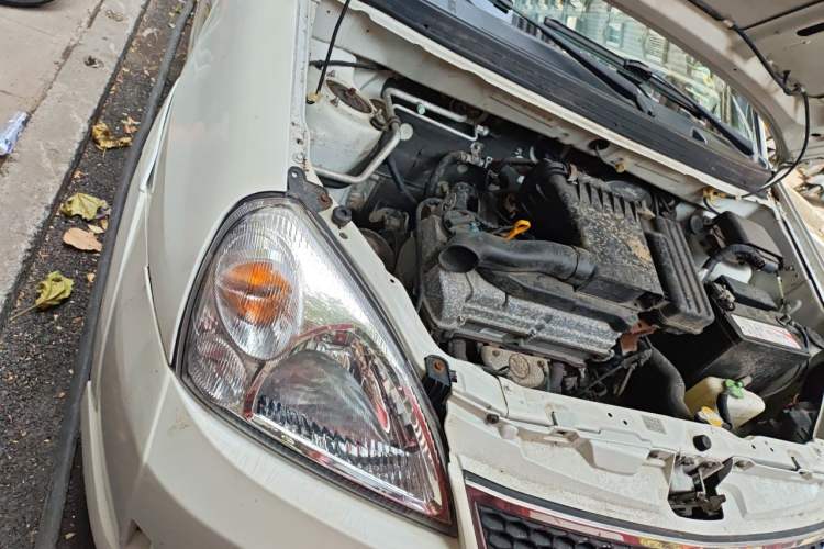 Used Suzuki Liana 2013 Hatchback 1.4L Manual Standard Model 2 Engine Bay Right