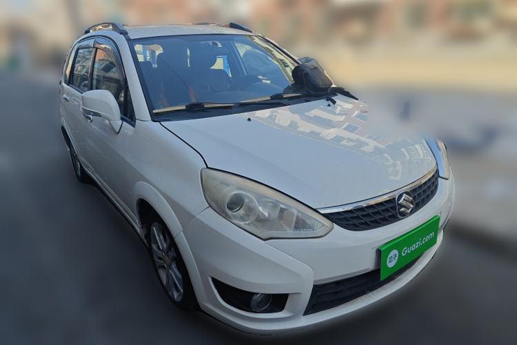 Used Suzuki Liana 2013 Hatchback 1.4L Manual Standard Model A Front Right 45 Deg