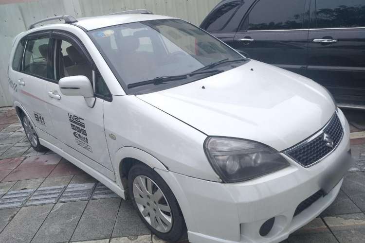 Used Suzuki Liana 2013 Hatchback 1.4L Manual Standard Model A Front Right 45 Deg