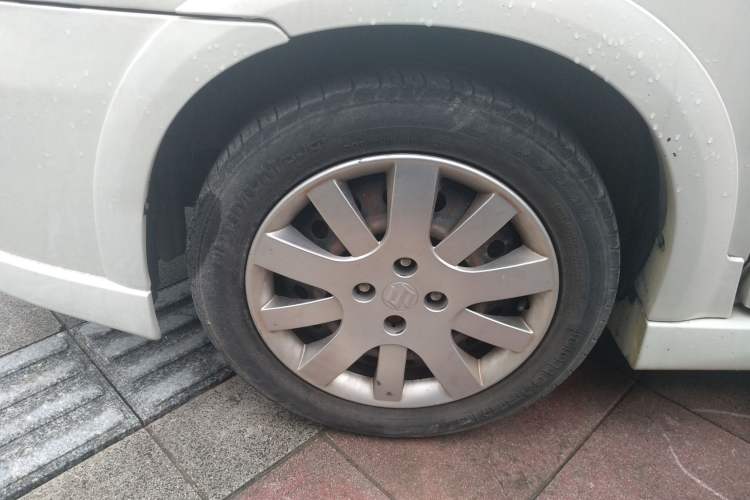 Used Suzuki Liana 2013 Hatchback 1.4L Manual Standard Model A Left Front Wheel Hub