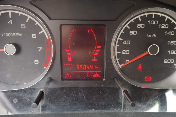 Used Suzuki Liana 2013 Hatchback 1.4L Manual Luxury Model Odometer Close Up