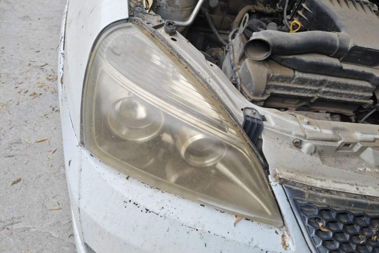 Used Suzuki Liana 2013 Hatchback 1.4L Manual Standard Model A Right Front Headlight