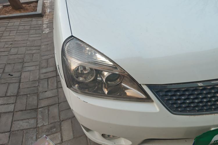 Used Suzuki Liana 2013 Hatchback 1.4L Manual Luxury Model Right Front Headlight