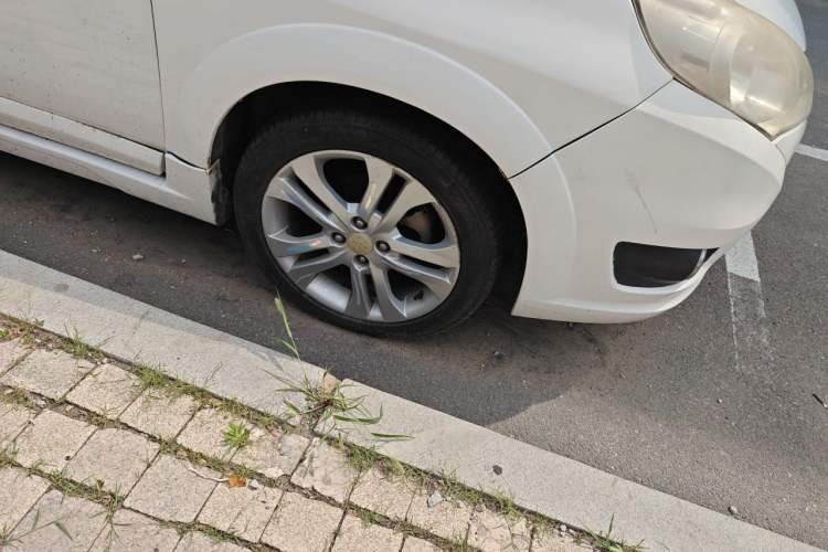 Used Suzuki Liana 2013 Hatchback 1.4L Manual Standard Model A Right Front Wheel Hub