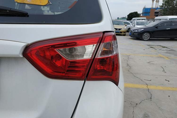 Used Suzuki Liana 2013 Hatchback 1.4L Manual Standard Model 2 Right Rear Taillight