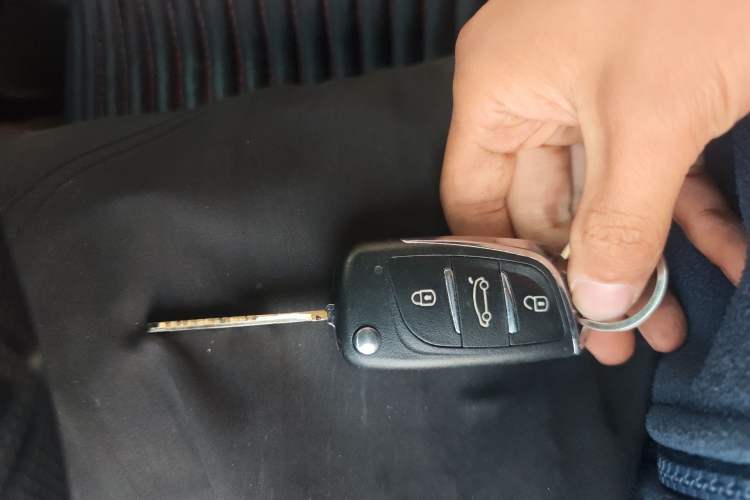 Used Suzuki Liana 2013 Hatchback 1.4L Manual Luxury Model Vehicle Key