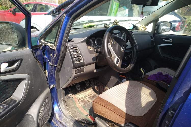 Used Suzuki Liana A6 2014 Sedan 1.4L Manual Enjoyment Model Driver Seat