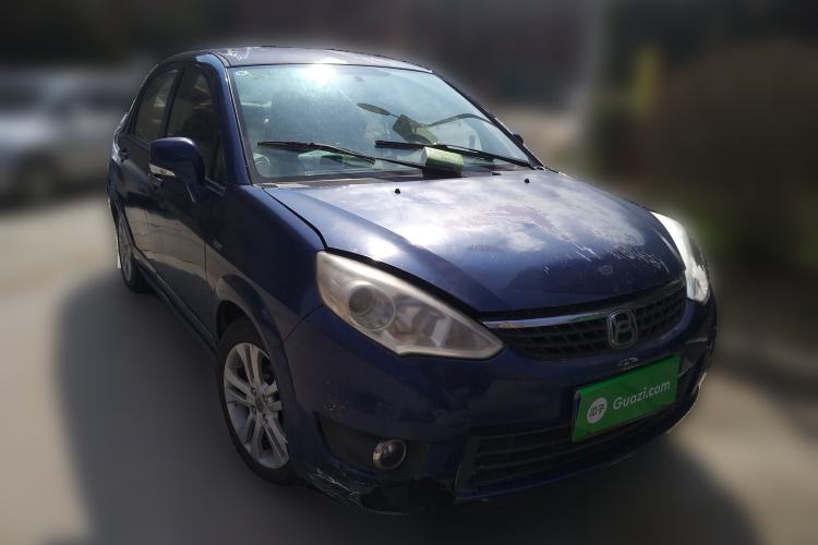 Used Suzuki Liana A6 2014 Sedan 1.4L Manual Enjoyment Model Front Right 45 Deg