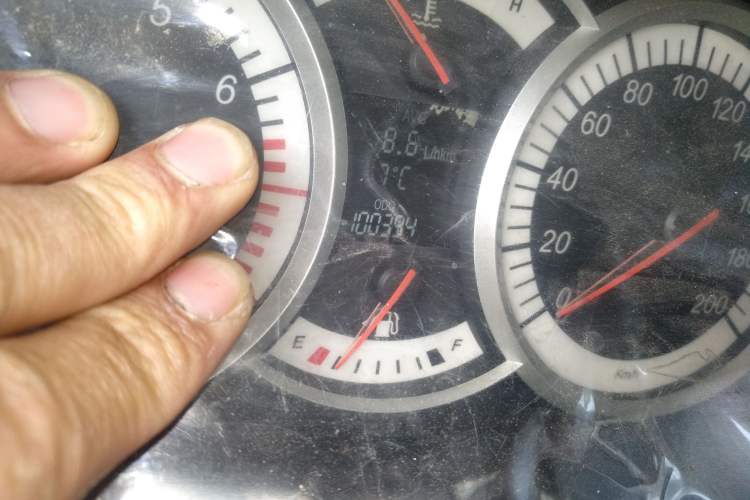 Used Suzuki Liana A6 2014 Sedan 1.4L Manual Enjoyment Model Odometer Close Up