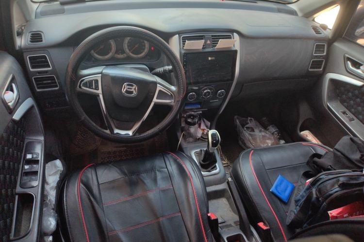 Used Suzuki Liana A6 2014 Hatchback 1.4L Manual Enjoyment Model Center Console
