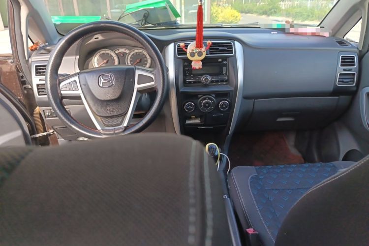 Used Suzuki Liana A6 2014 Hatchback 1.4L Manual Enjoyment Model Center Console