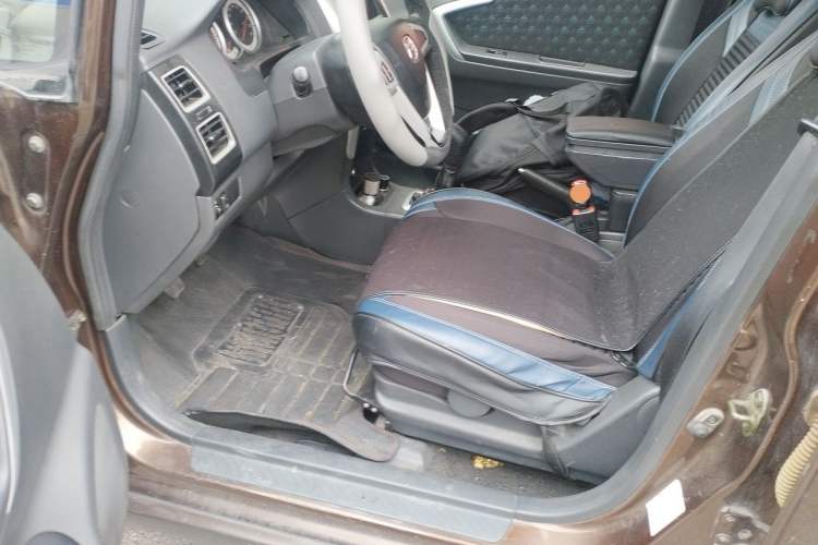Used Suzuki Liana A6 2014 Hatchback 1.4L Manual Enjoyment Model Driver Seat