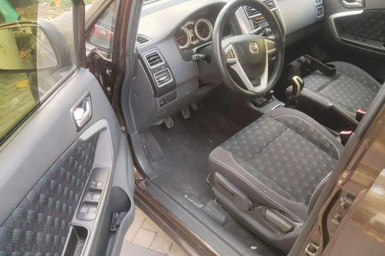 Used Suzuki Liana A6 2014 Hatchback 1.4L Manual Enjoyment Model Driver Seat