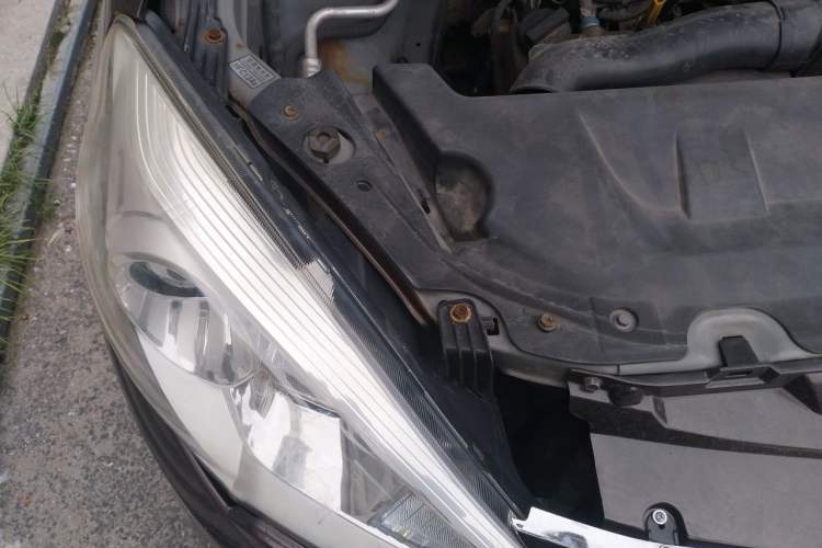 Used Suzuki Liana A6 2014 Hatchback 1.4L Manual Enjoyment Model Engine Bay Right