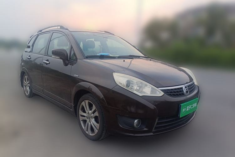 Used Suzuki Liana A6 2014 Hatchback 1.4L Manual Ideal Model Front Right 45 Deg